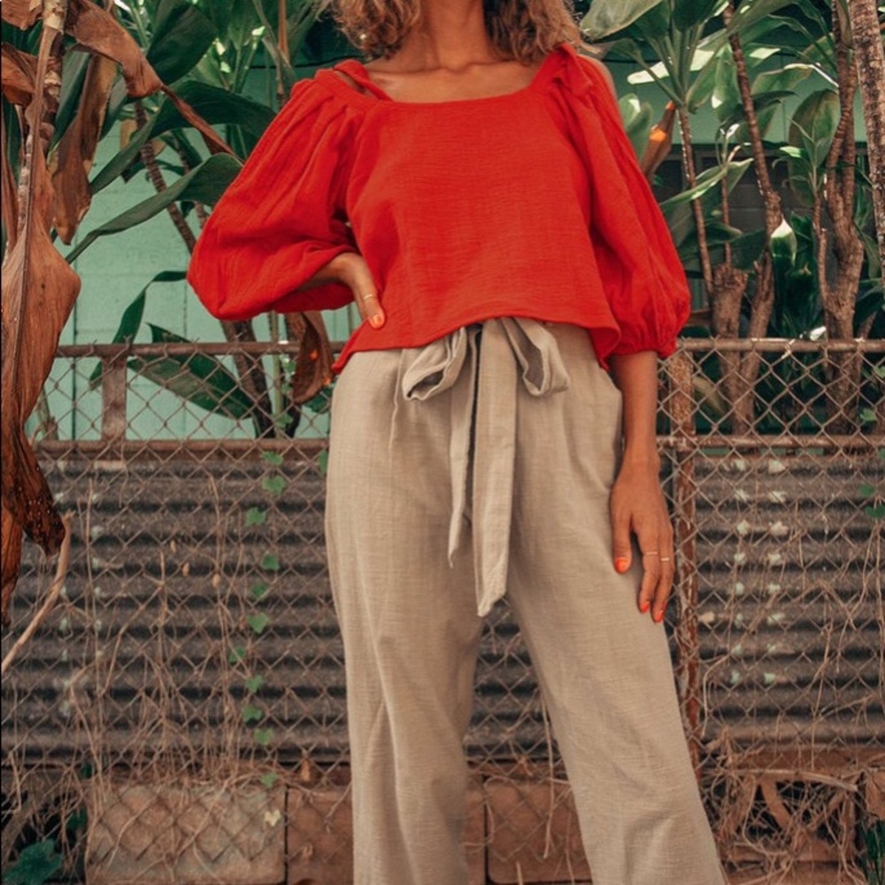 Billabong High Demands Crop Top